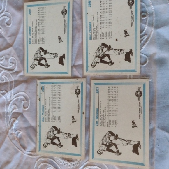 Autographed Baseball Cards - Picture 2 of 2